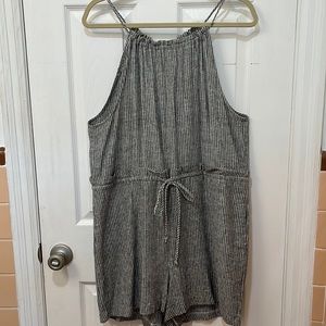 BCBG grey stripped romper. Size L.